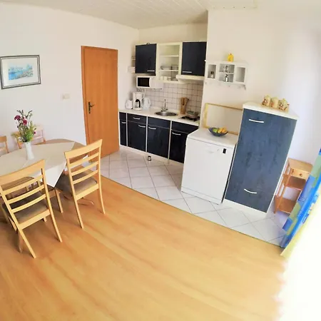 Mit Grill, Terrasse Und Garten Apartment *